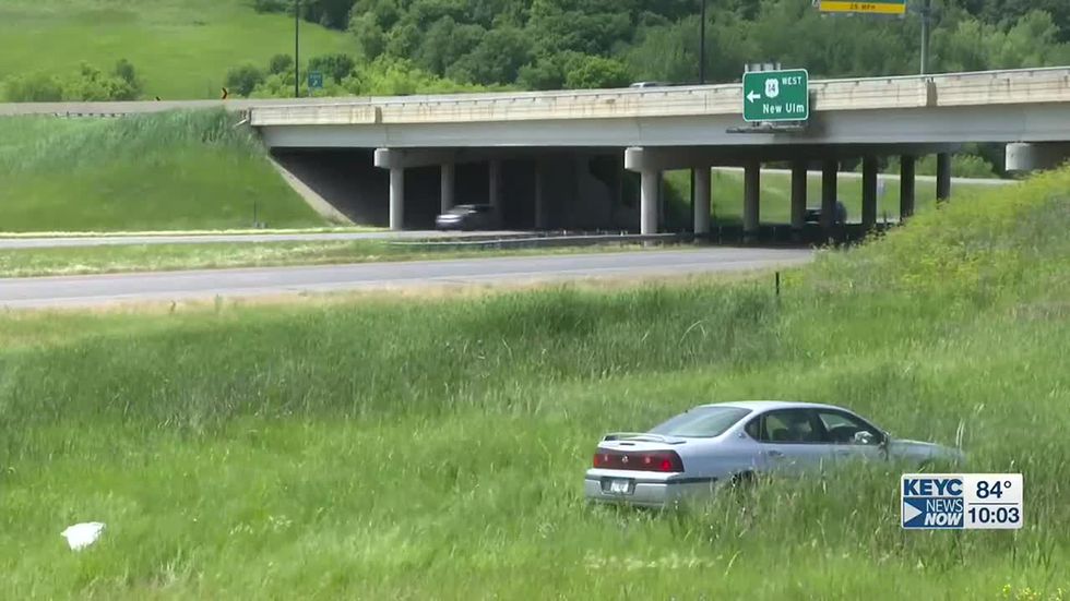 Minneapolis man treated for nonlifethreatening injuries after crash in Mankato Minnesota Minutes